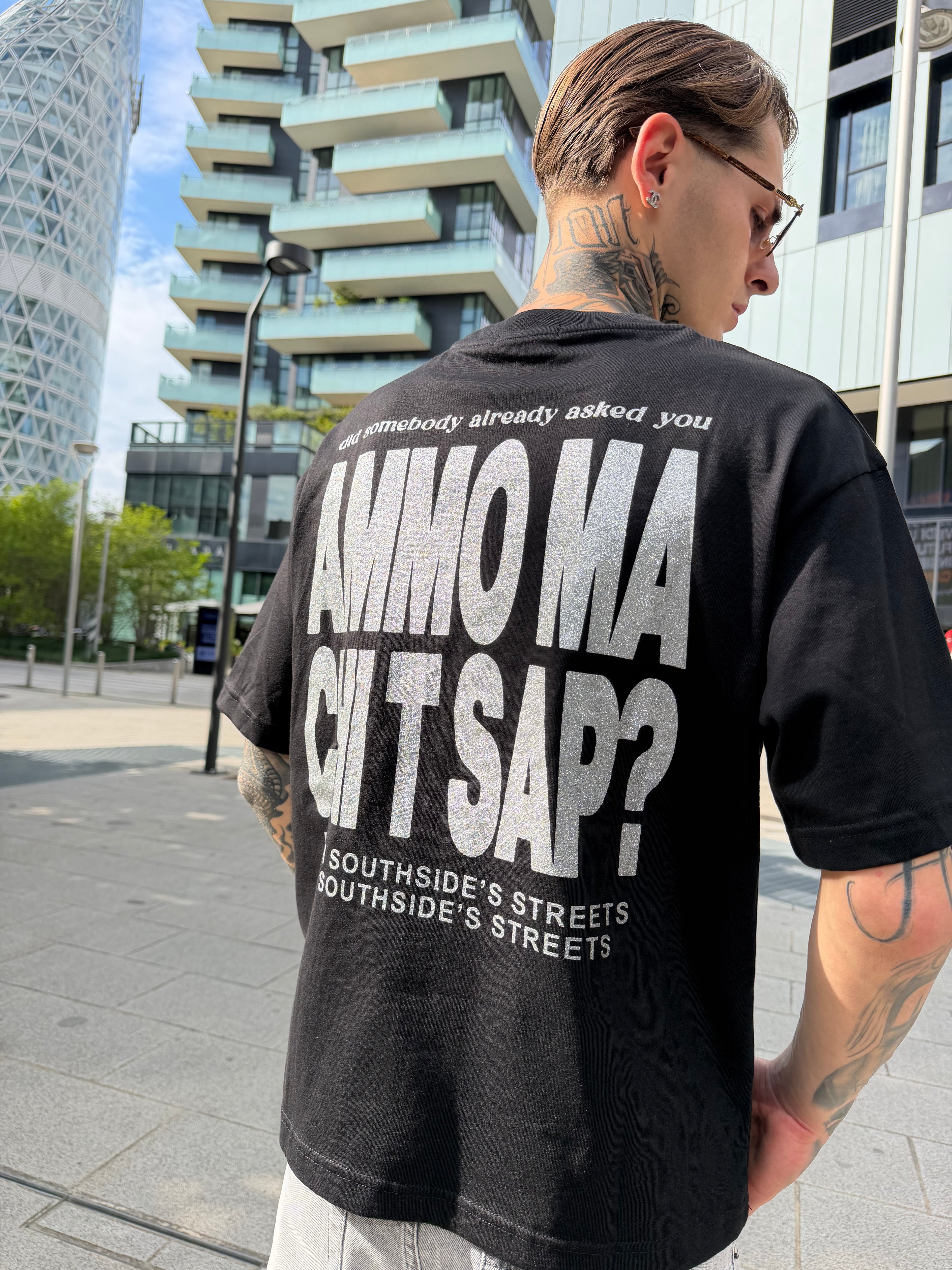 T-shirt con stampa - black